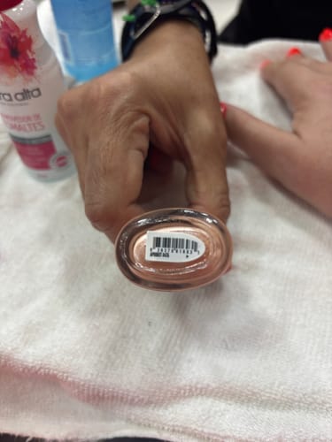 Customer photo review of CND™ Vinylux™ Apribot 15ml