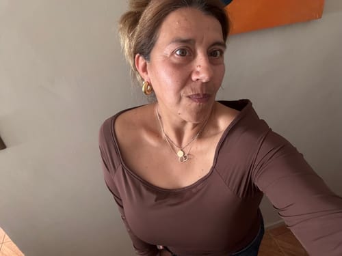 Customer photo review of TOP LUNA CAFÉ (PRE-VENTA)