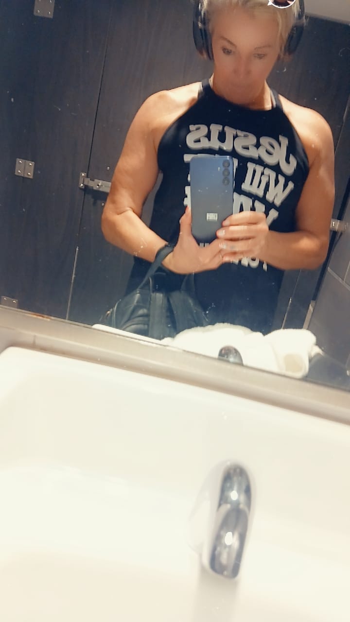 Customer photo review of Jesus Will Lift what i cannot Rocker Tank Top