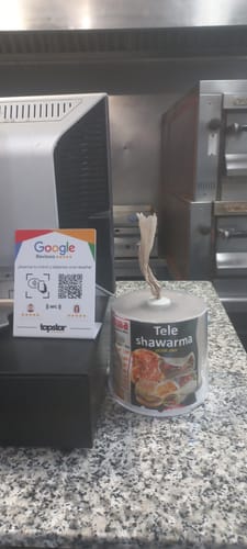 Customer photo review of Expositor Reseñas Google NFC y QR