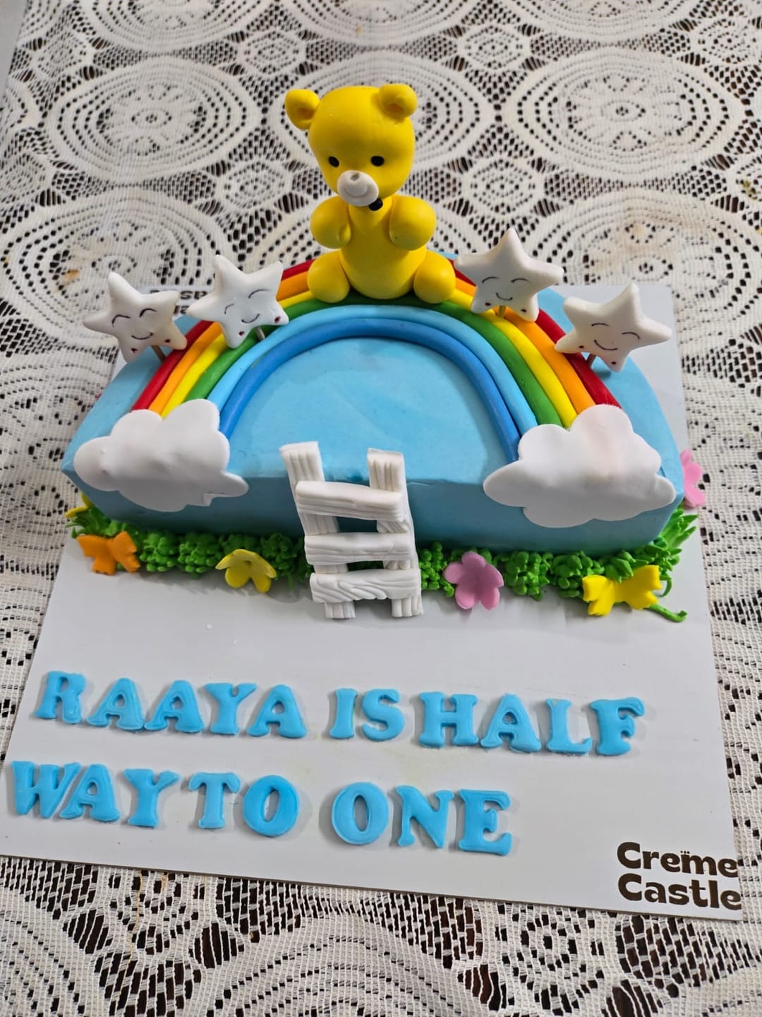Customer photo review of Teddy Half Design Cake