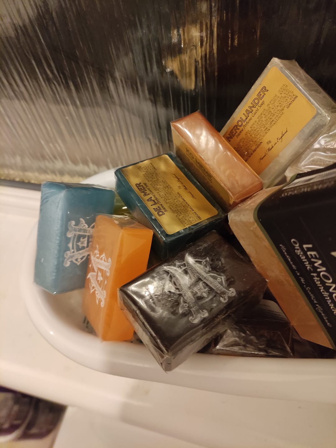 Customer photo review of Applelily Perfume Infused Soap Bar