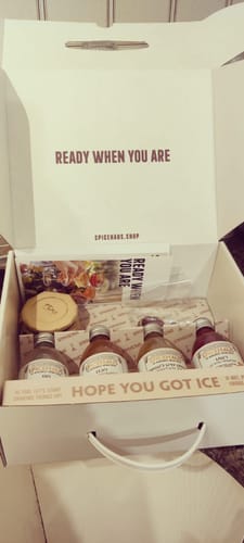 Customer photo review of מארז ארבעת הבנים וחרוסת "פתורה" - כשר לפסח