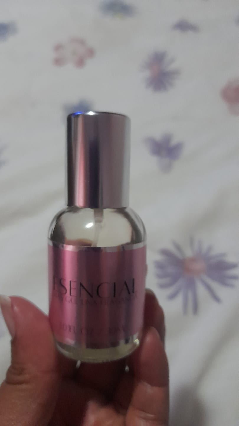 Customer photo review of M024 Inspirado en: Good Girl - Carolina Herrera