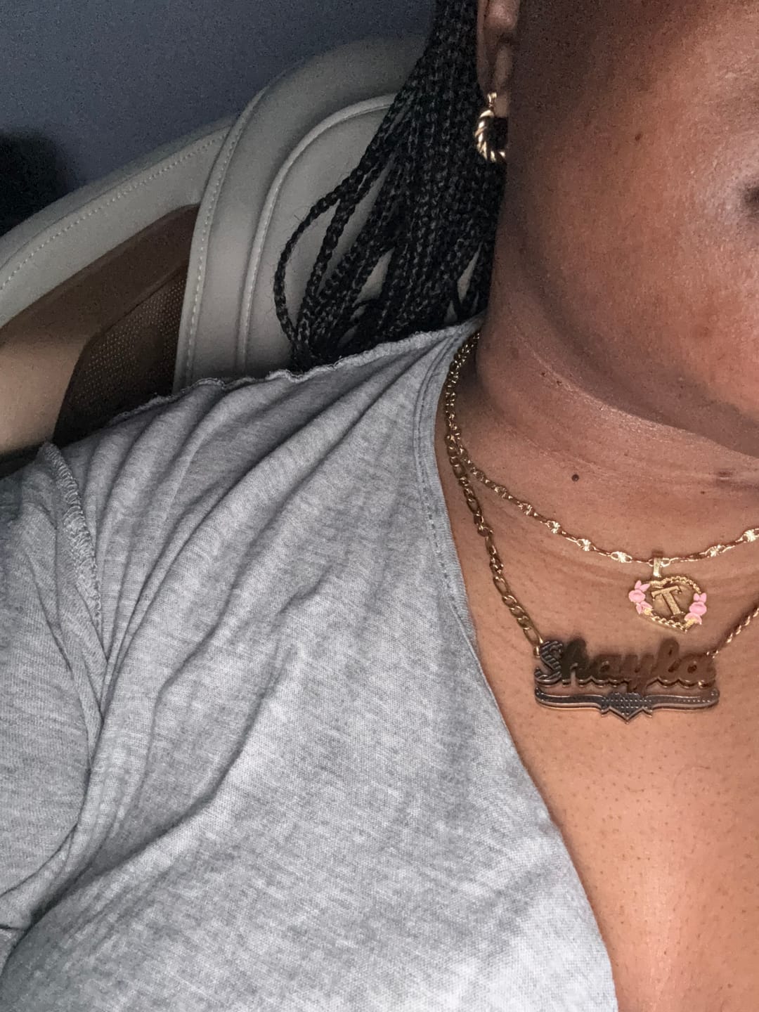 Customer photo review of Double Plated Script Name Necklace w/ Figaro Chain