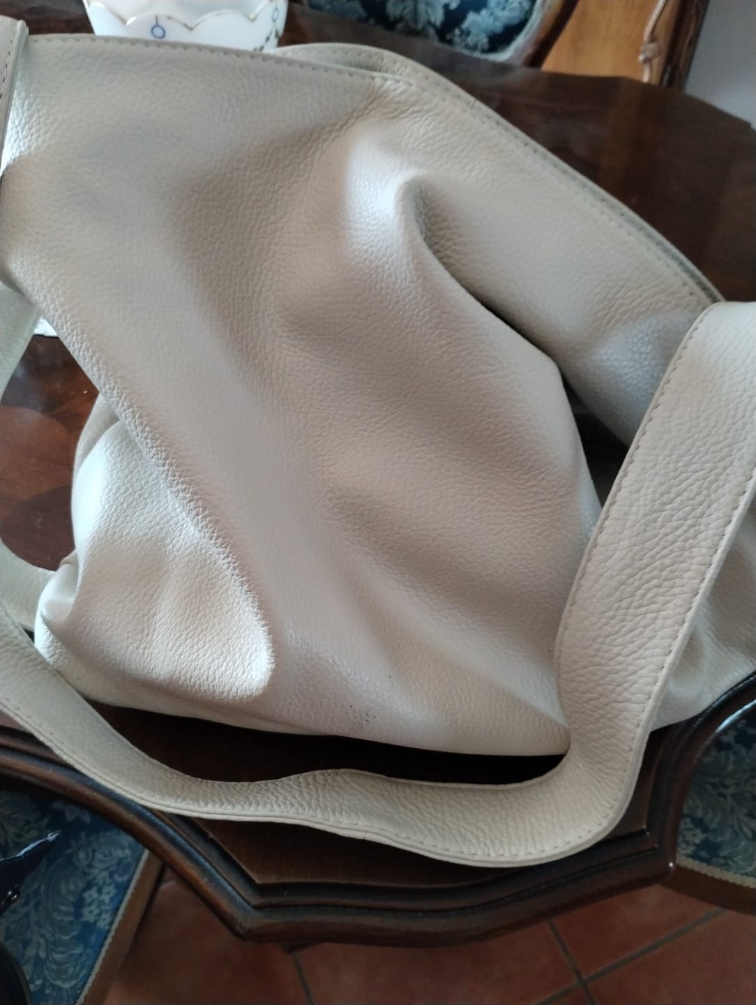 Customer photo review of Marianna - Borsa a Spalla / Zaino in Pelle