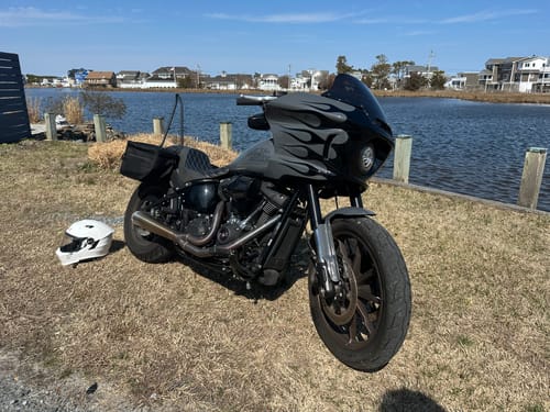 Customer photo review of HR3 Low Rider Gunship Gray Fire Pattern Headlight Fairing & Black Windshield Fit For Harley Low Rider ST 2022-2023 2023 22