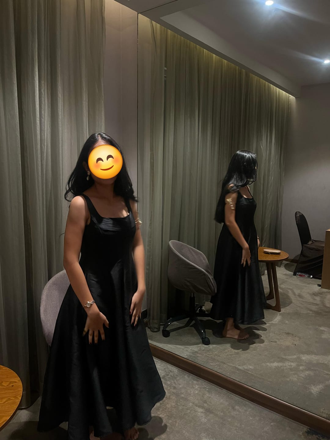 Customer photo review of Rigata Holiday Statement Maxi Dress in Black