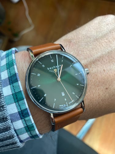 Customer photo review of Reloj Bauhaus Cuarzo Esfera verde - Hecho en Alemania