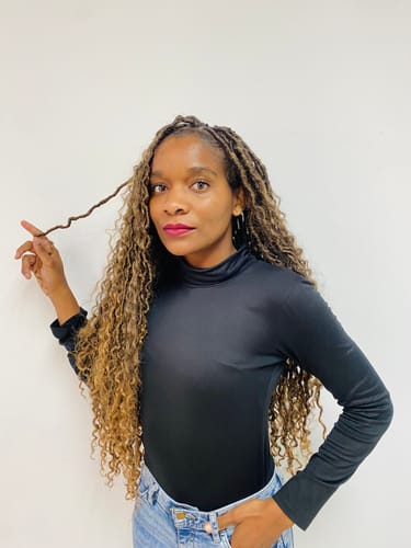 Customer photo review of Minoxi5 Minoxidil SOLUTION, 3 PACK