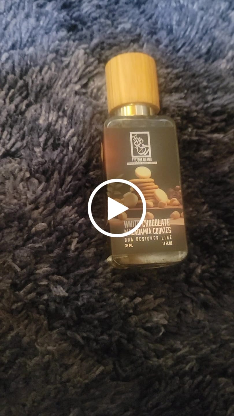 Customer video review of White Chocolate Macadamia Cookies