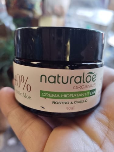 Customer photo review of Crema Hidratante 30FPS 50ml