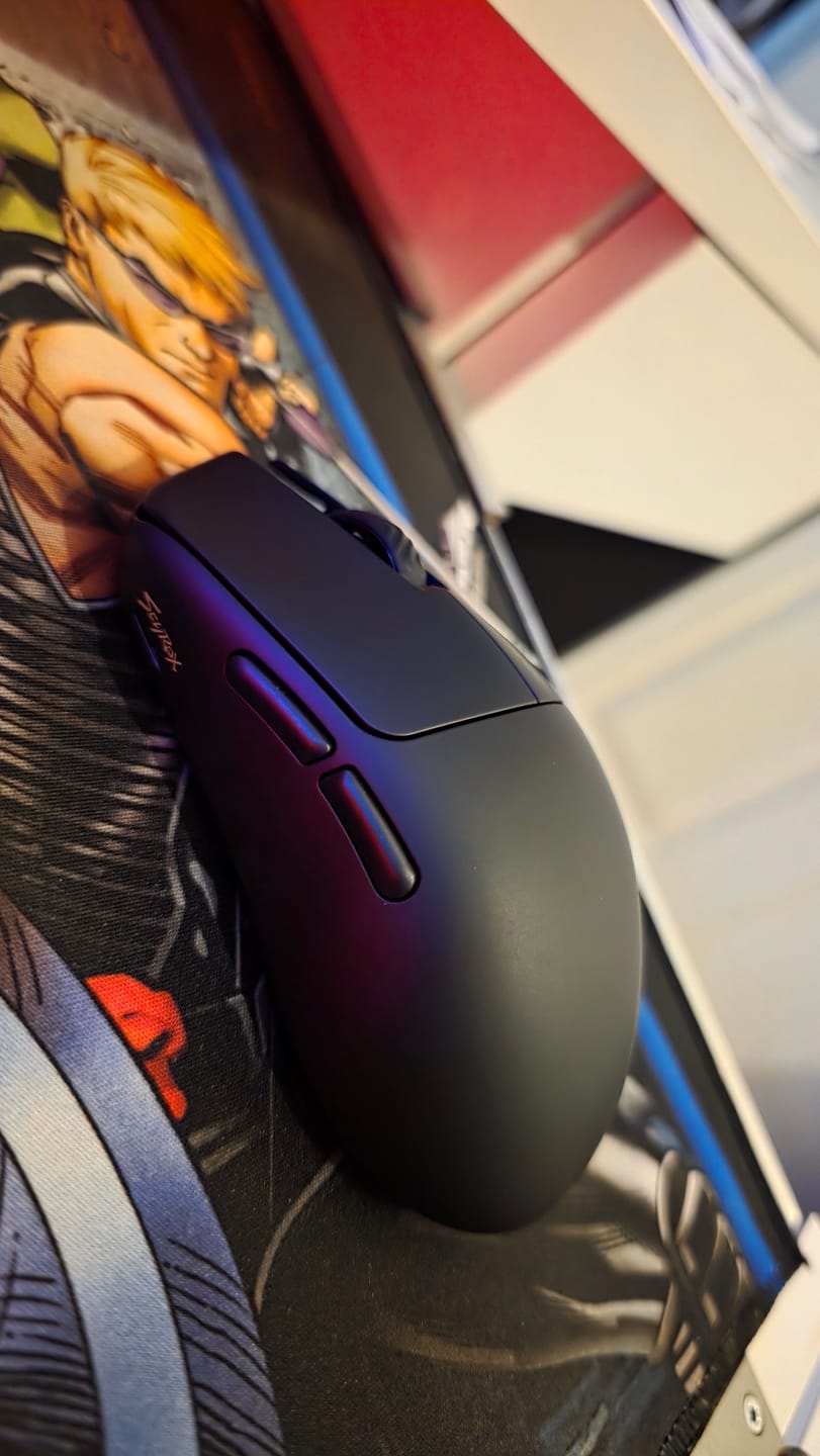Customer photo review of Scyrox V6 8K Wireless Mouse