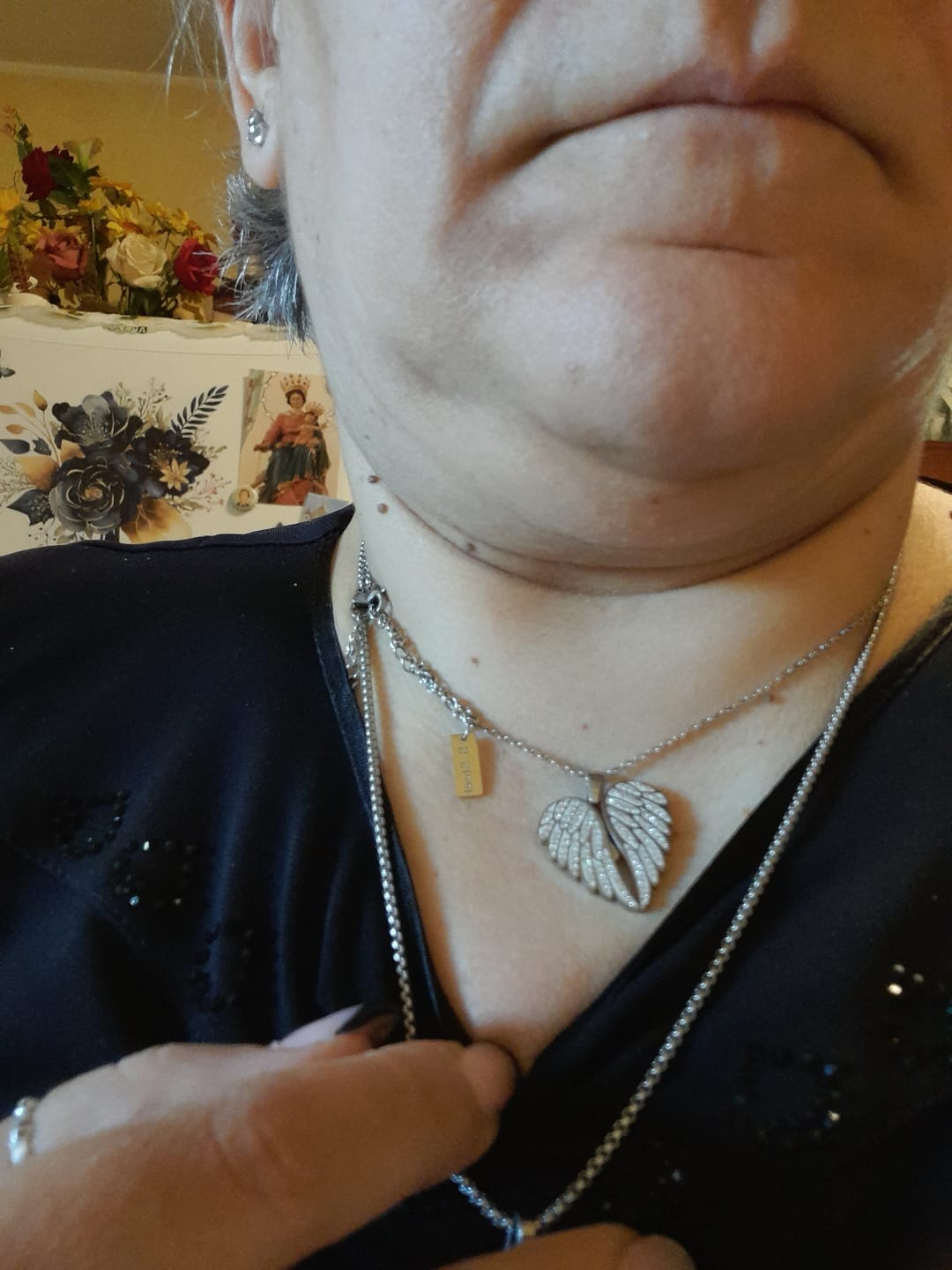 Customer photo review of Collana Angelo del mio cuore con incisione personalizzata, Collanina con nome del tuo angelo