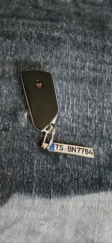 Customer photo review of Kennzeichen Schlüsselanhänger Mini Nummernschild Metall