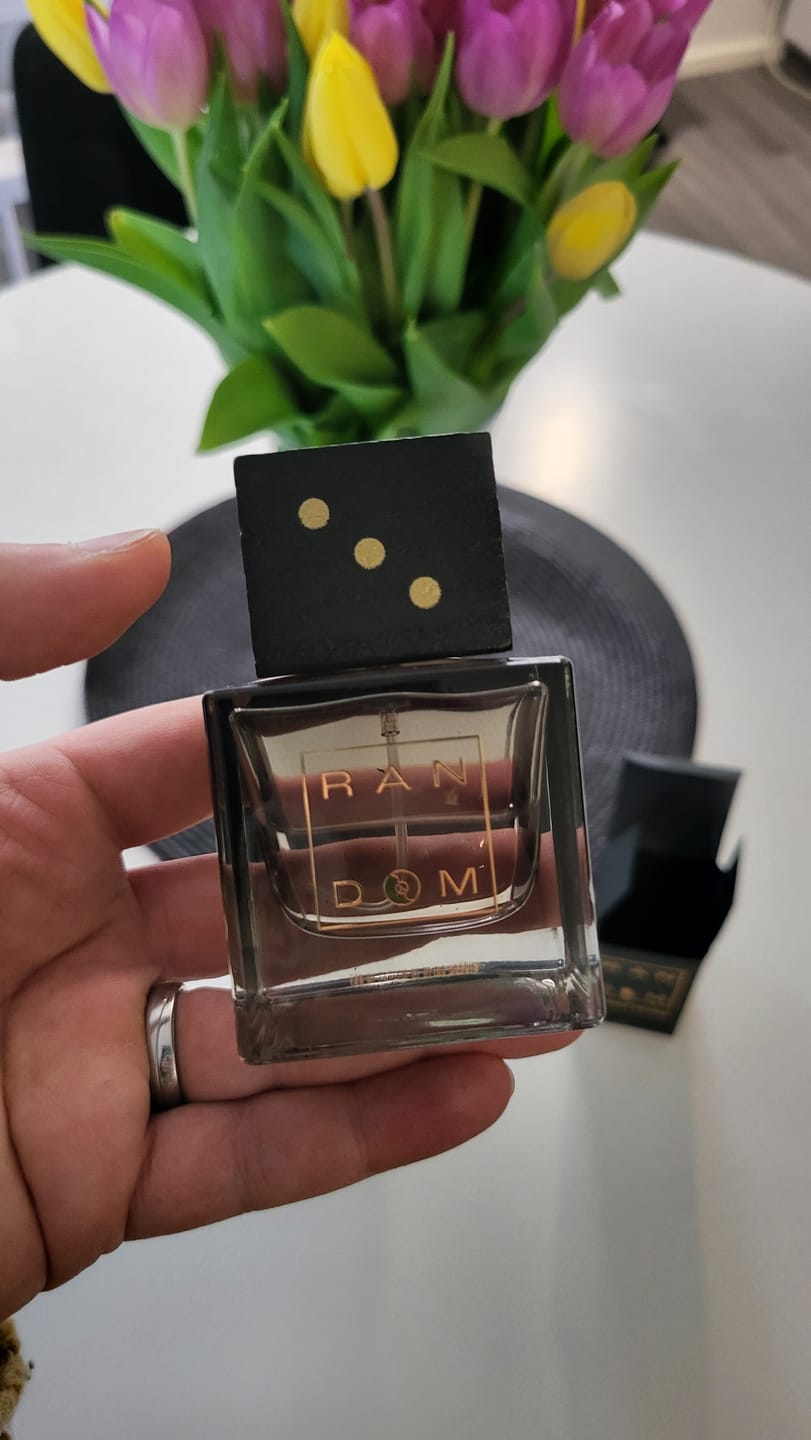 Customer photo review of RANDOM EAU DE PARFUM