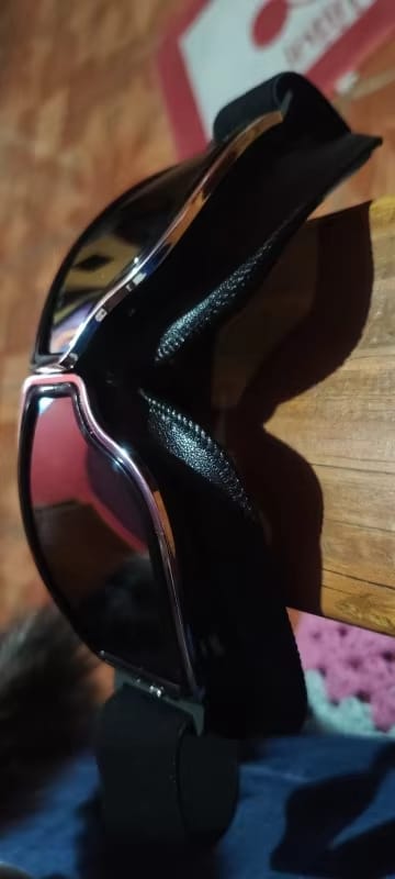 Customer photo review of Vintage Leder Motorradbrille – RiderEdge