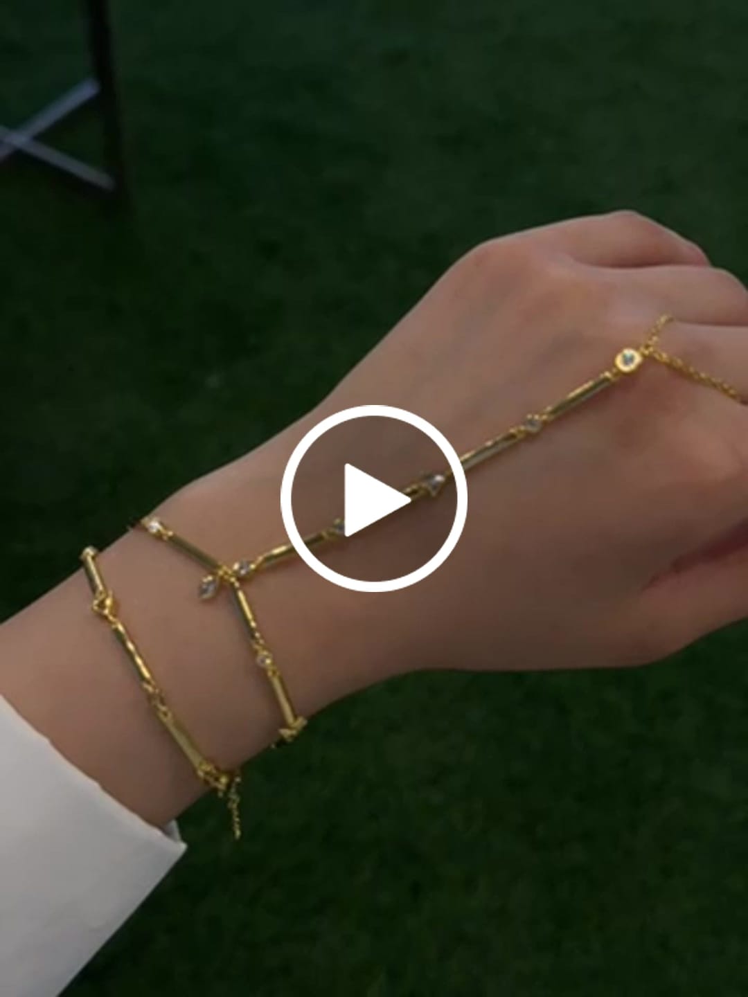 Customer video review of Tania Hand Chain