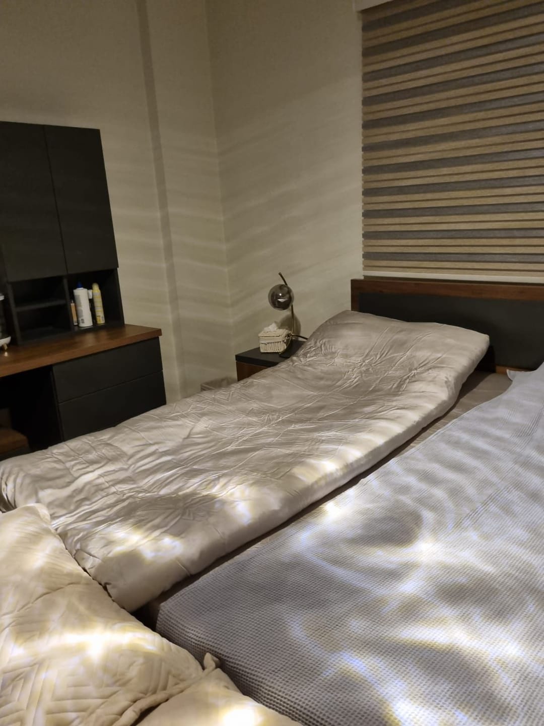 Customer photo review of Cozy Cooling Sheets