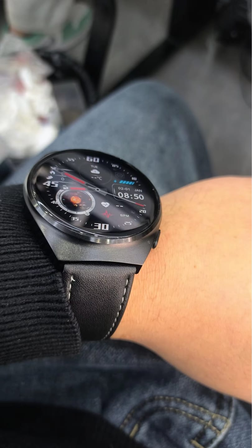 Customer photo review of Herren NFC Smartwatch – Orion