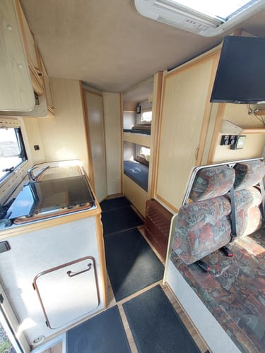 Customer photo review of Carpet Filz selbstklebend für Camper