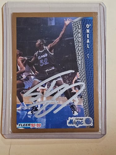 Customer photo review of Shaquille O'Neal Autograph Signing
