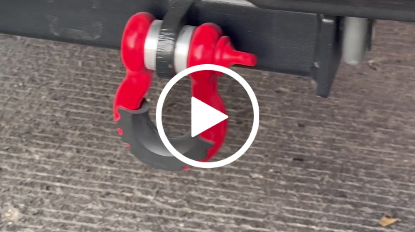 Customer video review of Tirón de Arrastre Clase III para Suzuki Jimny