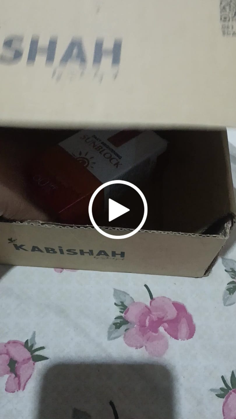 Customer video review of LuminaGuard Daily Brightening Sunblock