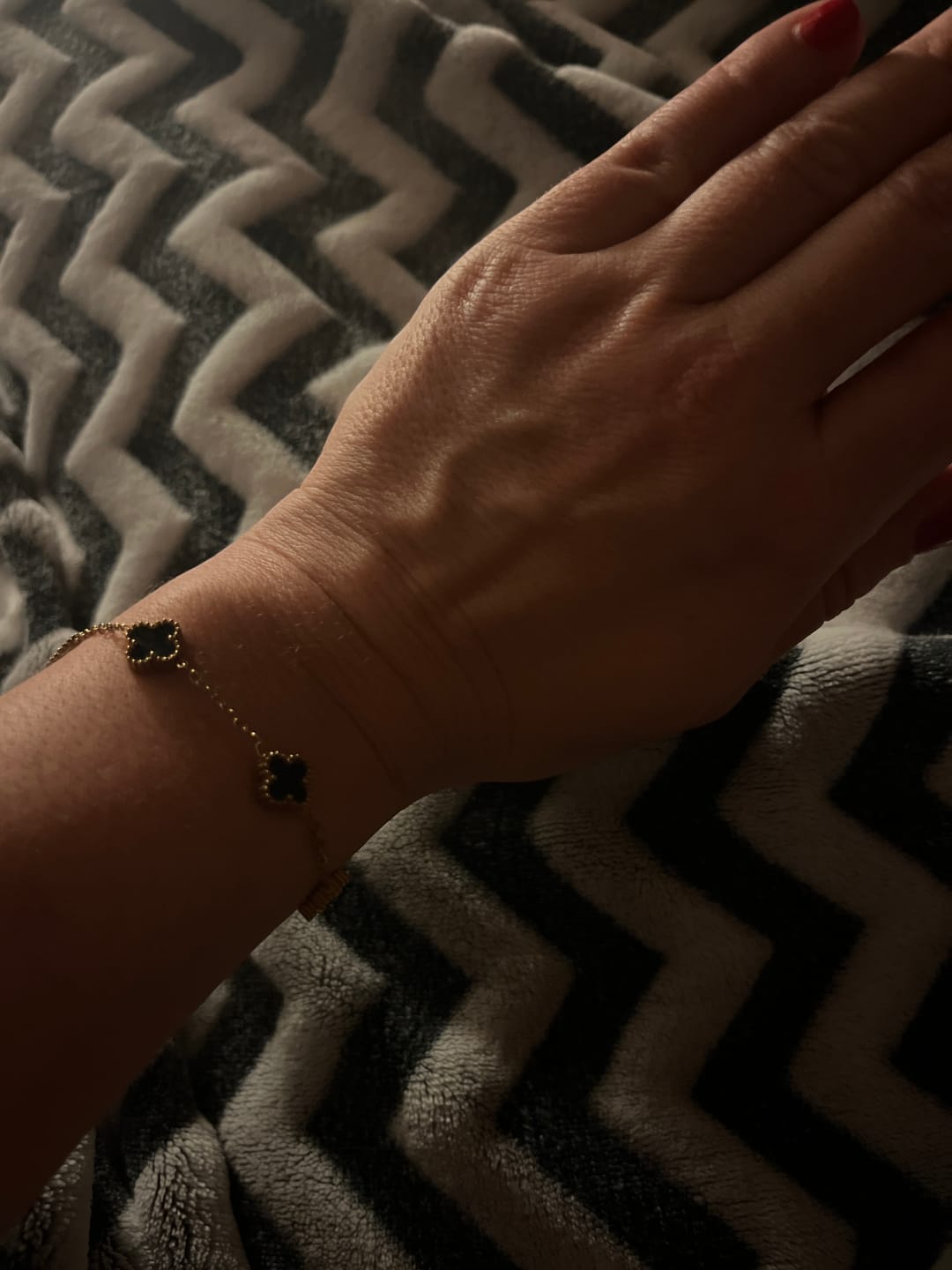 Customer photo review of Kleeblatt Armband mit Wunschgravur