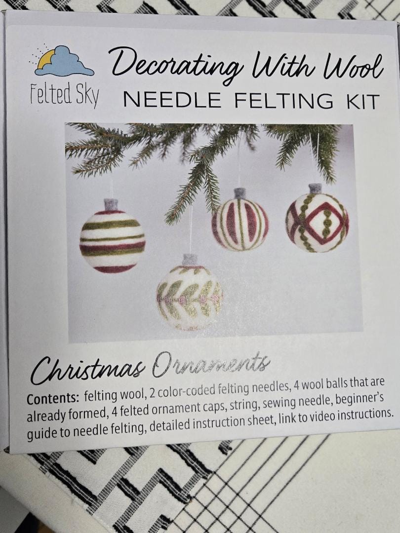 Customer photo review of Christmas Ornaments Needle Felting Kit