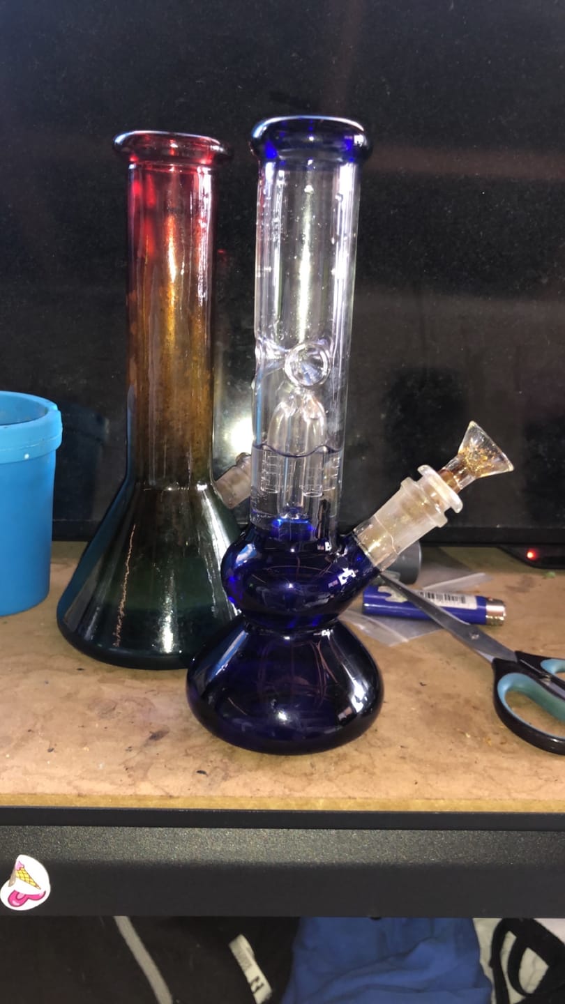 Customer photo review of Colored Straight Glass Waterpipe with Percolator 25cm