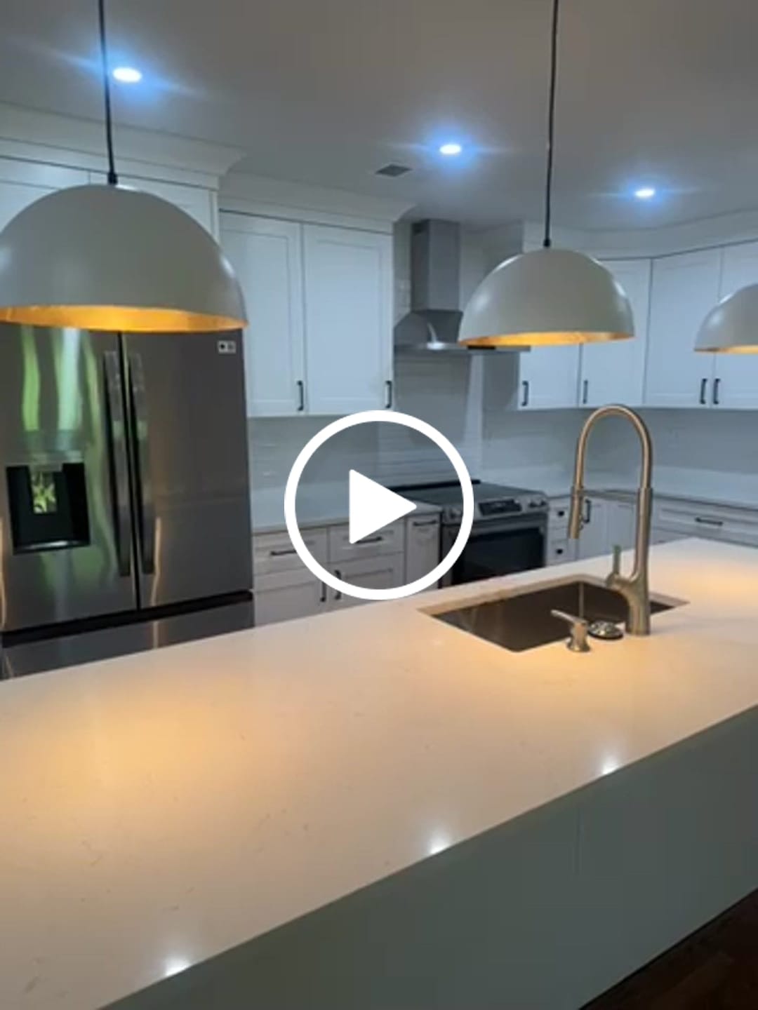 Customer video review of Oversized Metal Dome Pendant Light