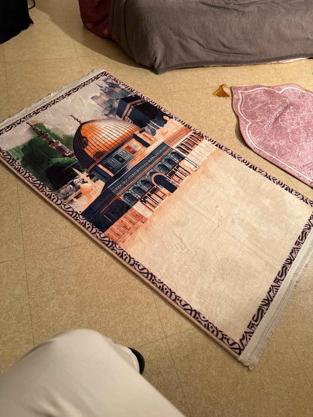 Customer photo review of Al-Haramain & Al-Aqsa  Padded Prayer Mat