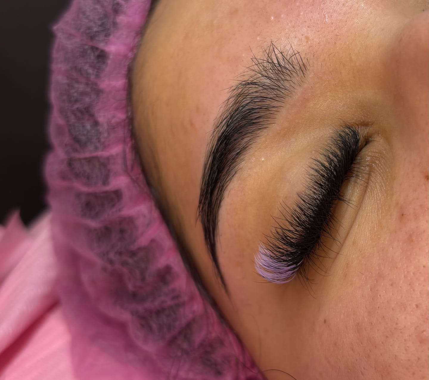 Customer photo review of Violet Mysterious Lash