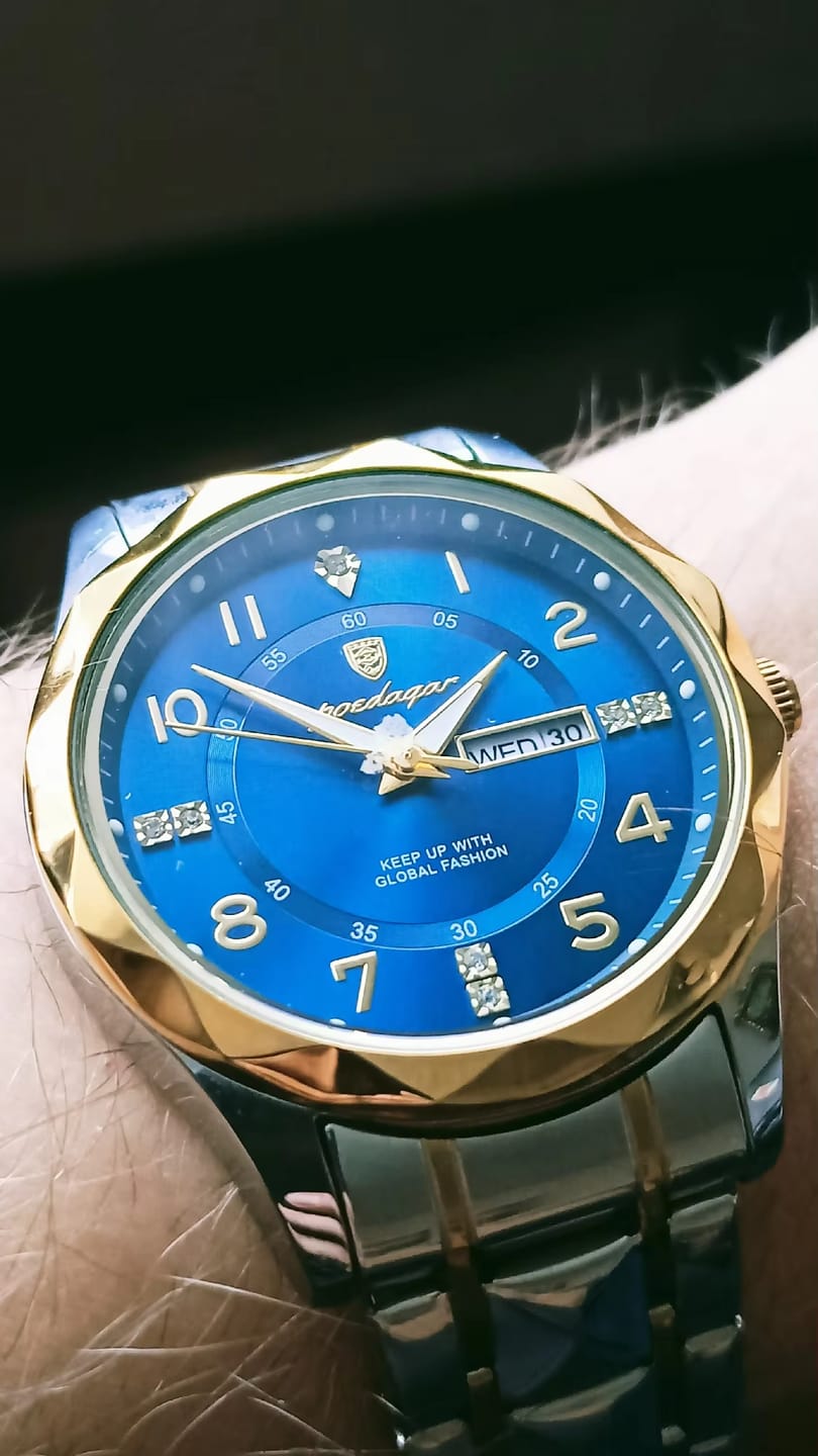 Customer photo review of Multifunktionale Wasserdichte Sportuhr für Herren - Titan