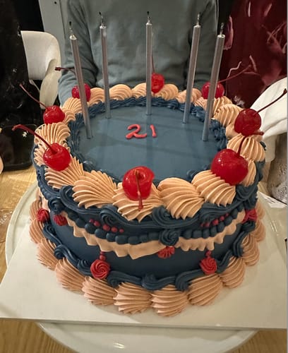 Customer photo review of scarlett