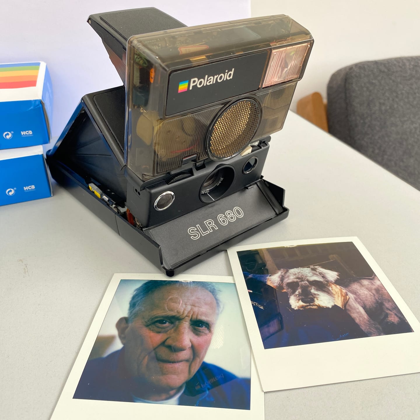 Customer photo review of Polaroid SLR 680/690 Camera Repair