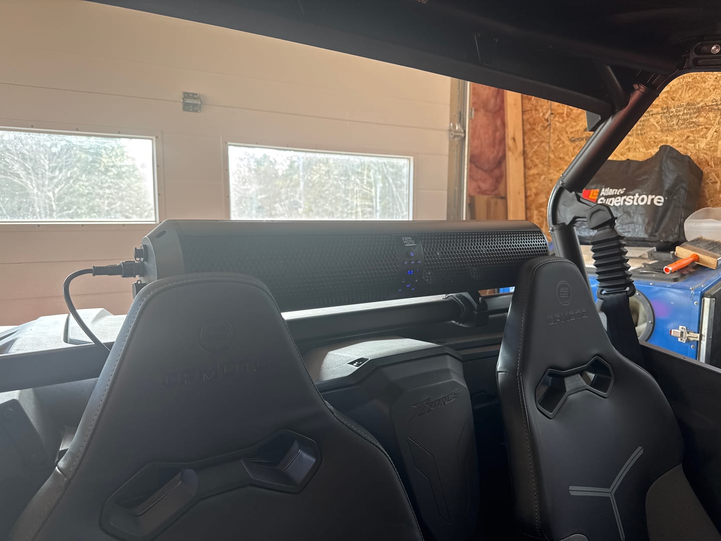 Customer photo review of 6 Speaker UTV Bluetooth Sound Bar for 1.56"-2.25" Roll Bar