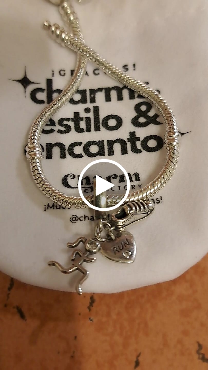 Customer video review of Charm Run "Pasión Veloz"