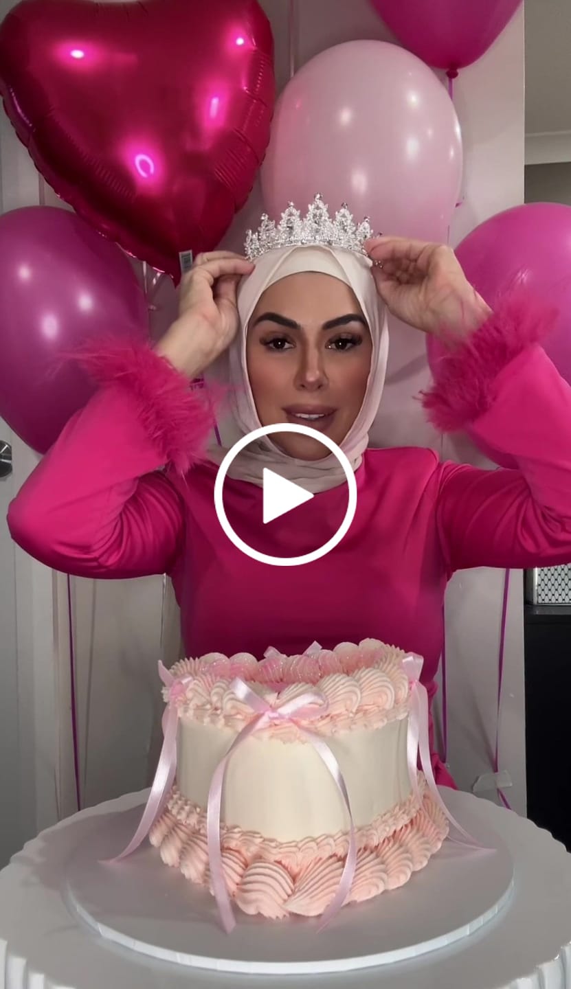 Customer video review of Double Stitched Modal Hijab Set - Light Beige
