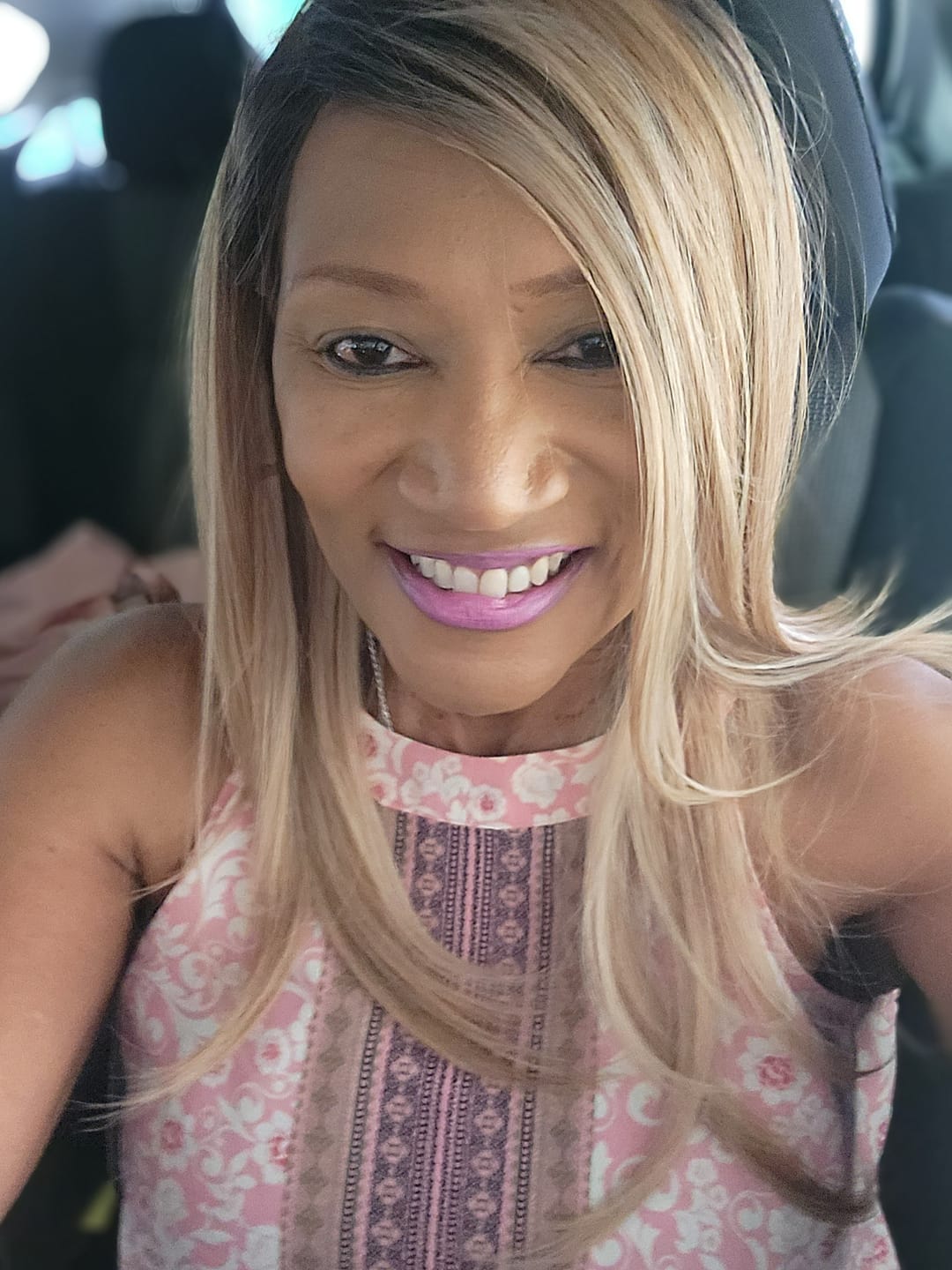 Customer photo review of Outre Every Wear HD Lace Front Wig - EVERY 4