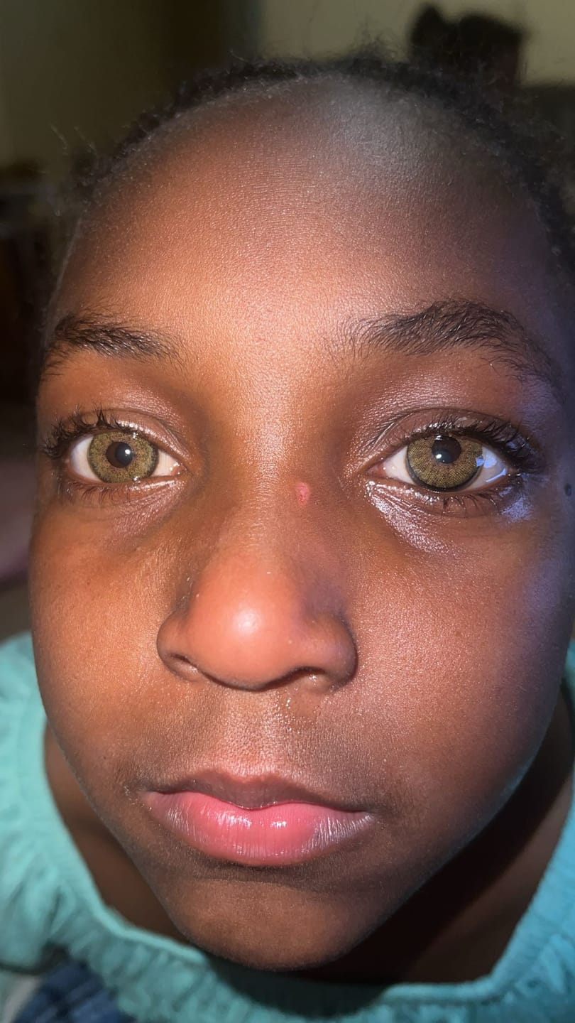 Customer photo review of Marble Hazel Brown Colored Contact Lenses