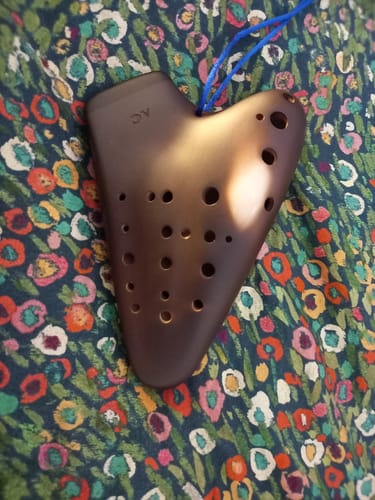 Customer photo review of Black Forest Triple Ocarina Classic Color Alto C Ceramic Ocarina Wind Instrument