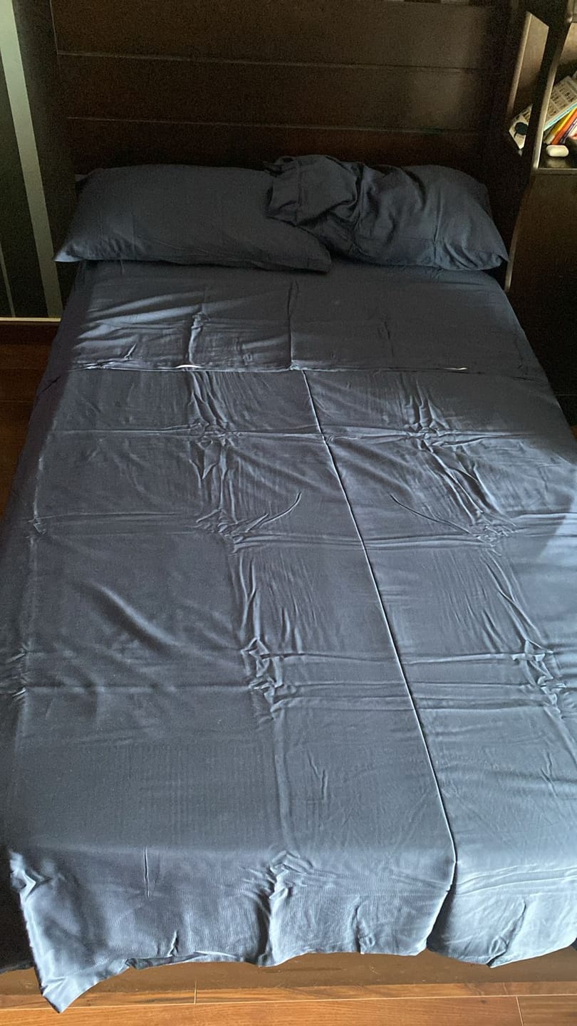 Customer photo review of Cozy Cooling Sheets