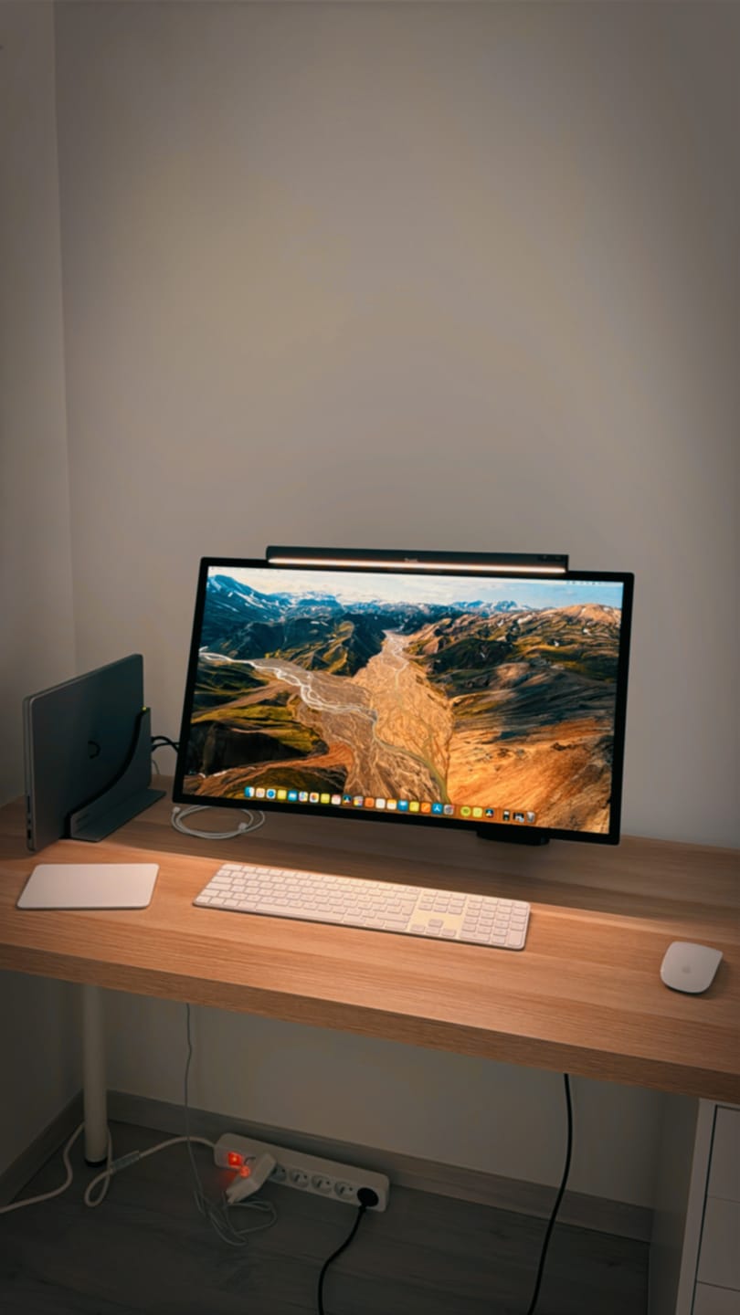 Customer photo review of Ascrono® MacBook Docking Station