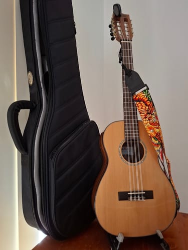 Customer photo review of KA-SCAC-B8  Baritone 8 Strings Solid Cedar Top Acacia Back and Sides.