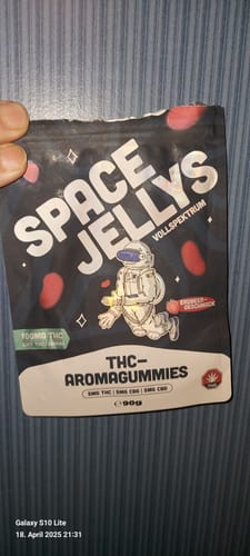 Customer photo review of THC Spacejellies Vollspektrum | 100mg THC | 20 Stk.
