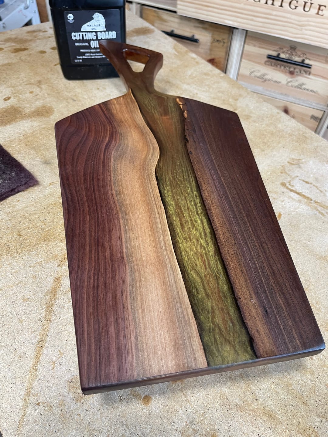 Customer photo review of 22x9.7x1" Aviator Charcuterie Board Silicone Mold - Serving Board Mold