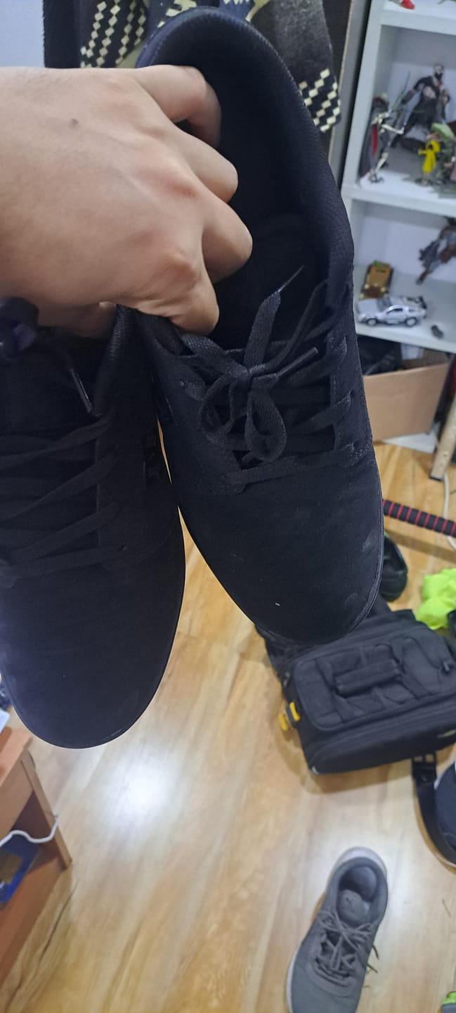 Customer photo review of Zapatillas Dc Crisis 2 Hombre Mono Negro