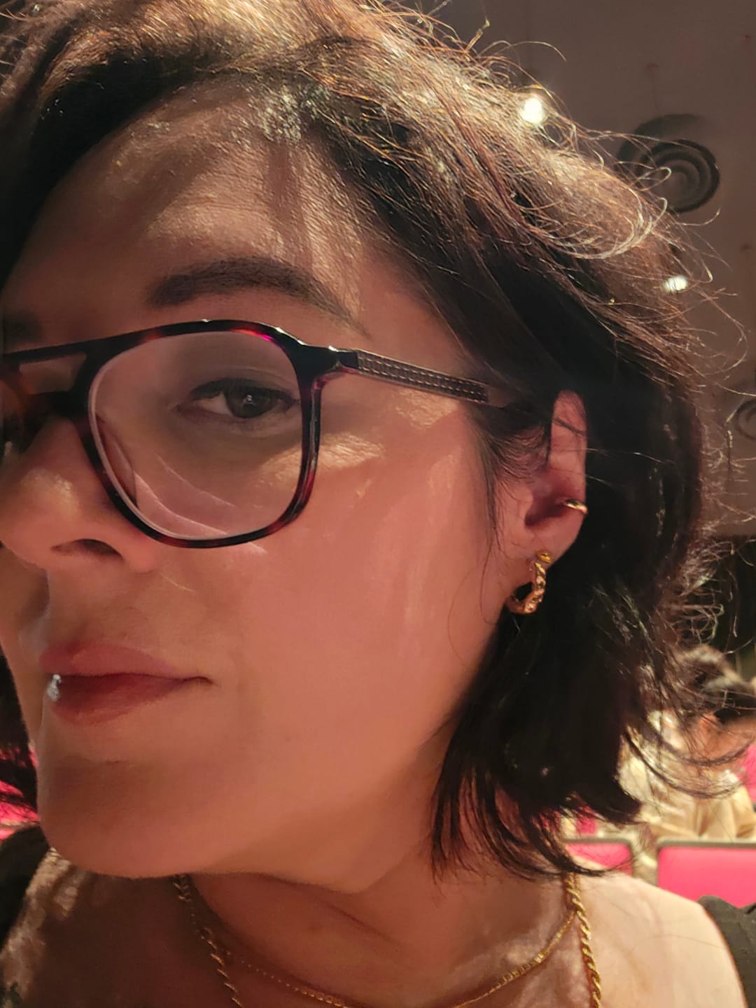 Customer photo review of 14K Gold Plain Hoop Cartilage Earring